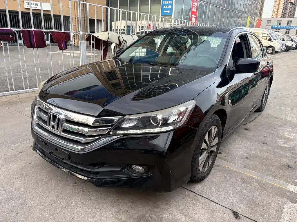 Accord 2.0 L LX Comfort
