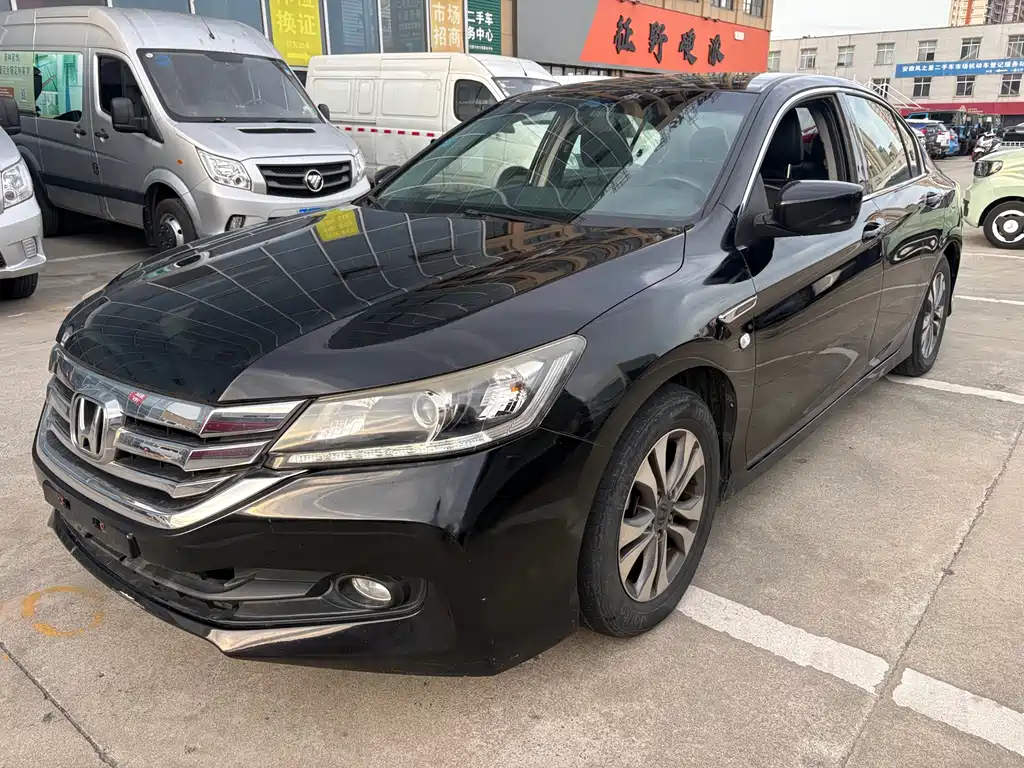 Accord 2.0 L LX Comfort