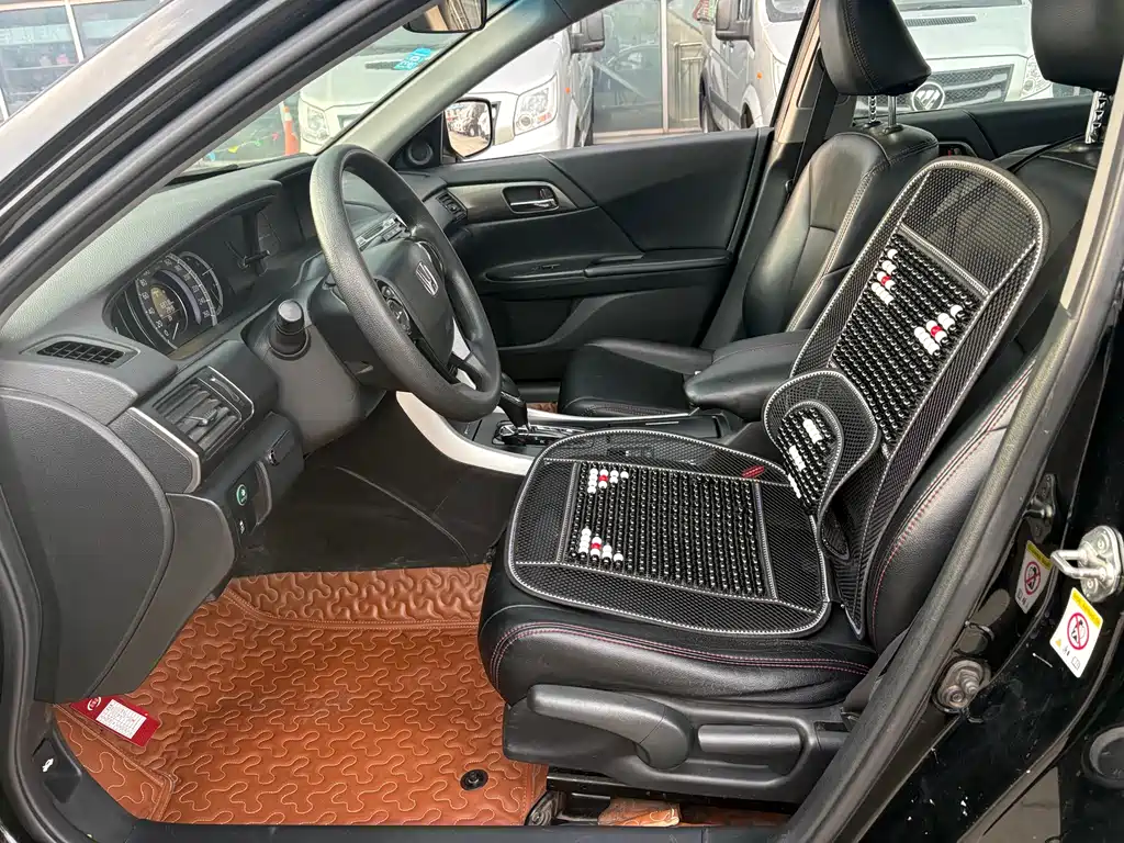 Accord 2.0 L LX Comfort