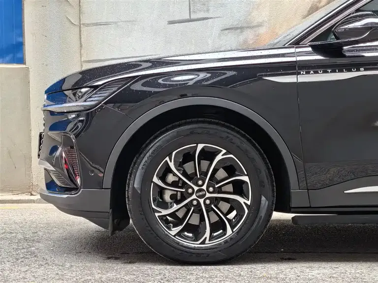 Lincoln Nautilus 2.0 T 4 WD Premium