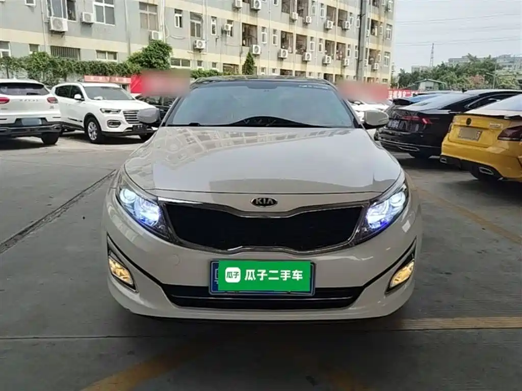 Kia K5 起亚K5 2015款 2.0 L 自动GLS