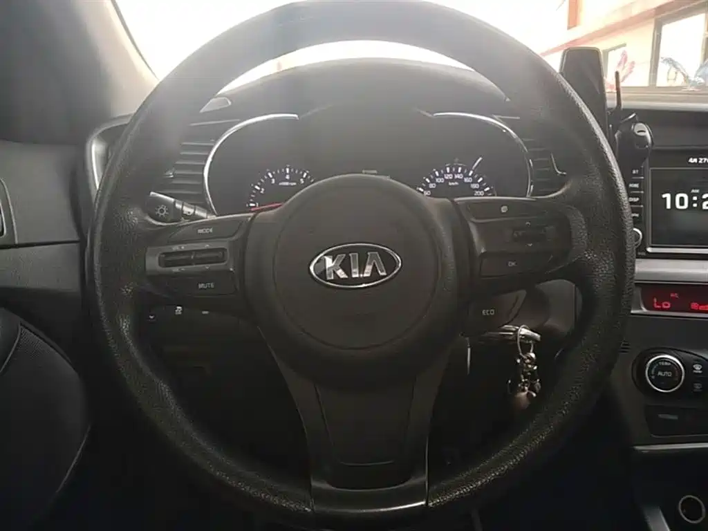 Kia K5 起亚K5 2015款 2.0 L 自动GLS
