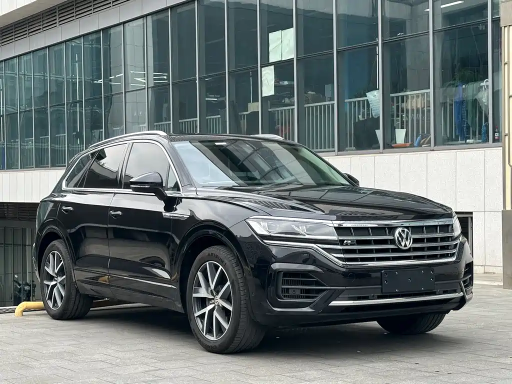 Touareg 3.0 TSI Sharp Edge CN-VI