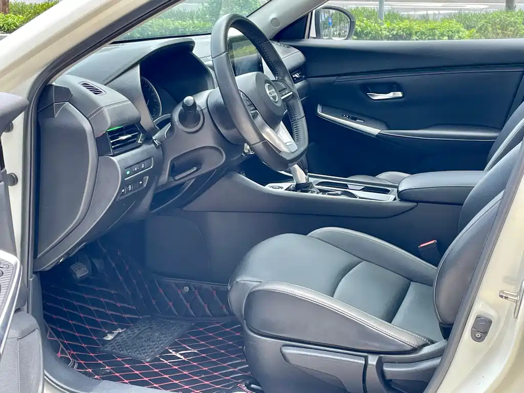 Sylphy 1.6 L XL CVT Joy