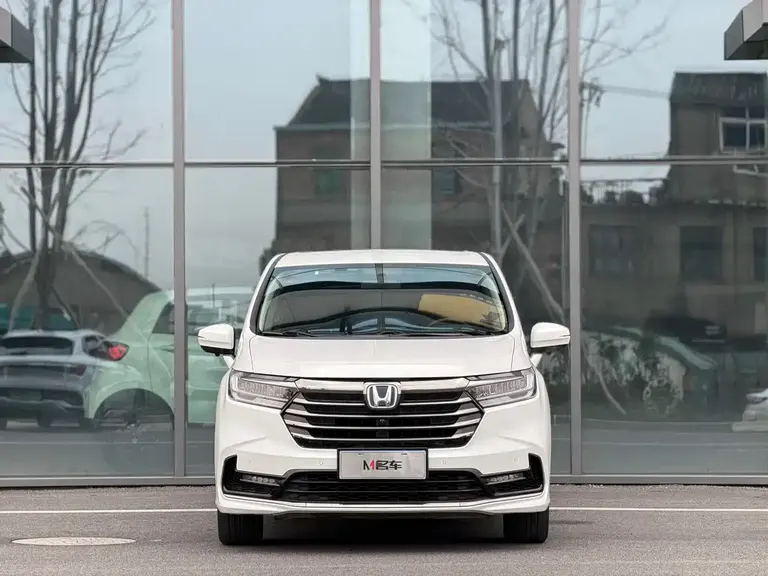 Honda Odyssey 2.0 L e:HEV Sharp· Joy