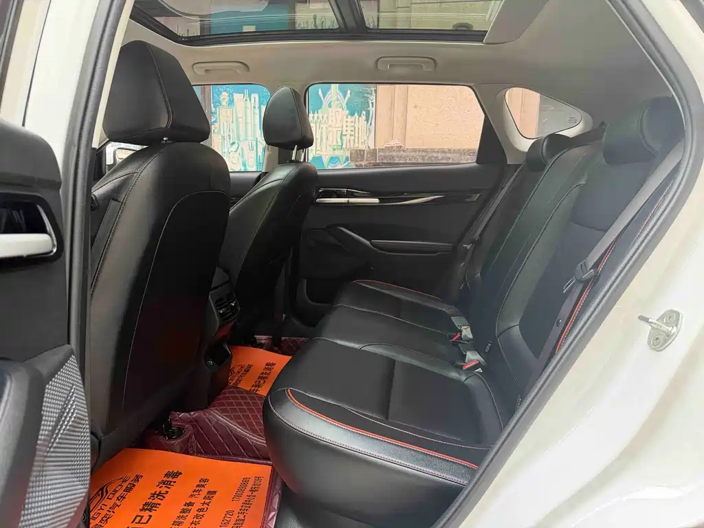 Seltos 1.5 L CVT Luxury