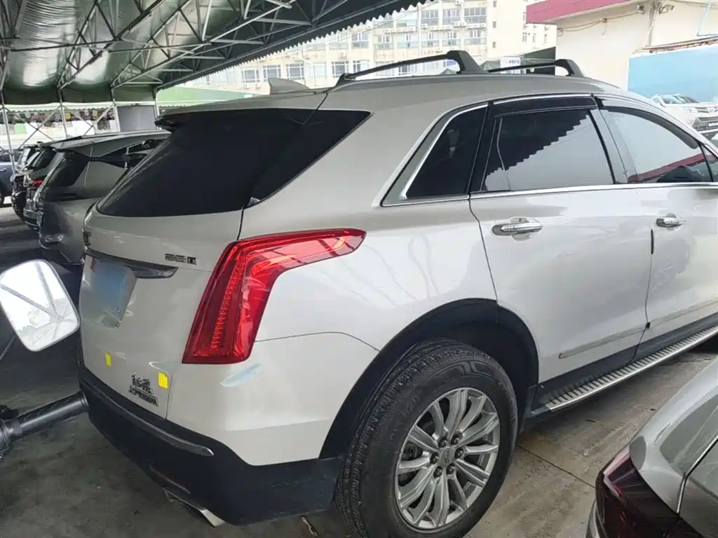 Cadillac XT5 28 T 4 WD Tech