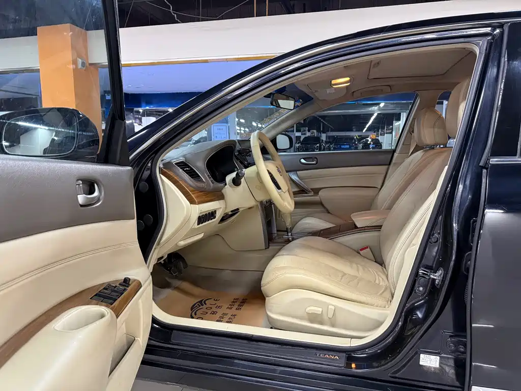 Teana 2.0 L XL Smart Enjoyment