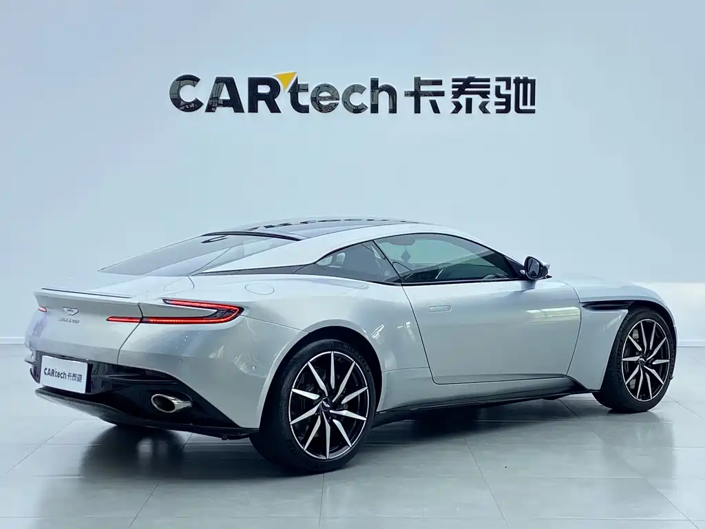 Aston Martin DB11 4.0 T V8 Coupe