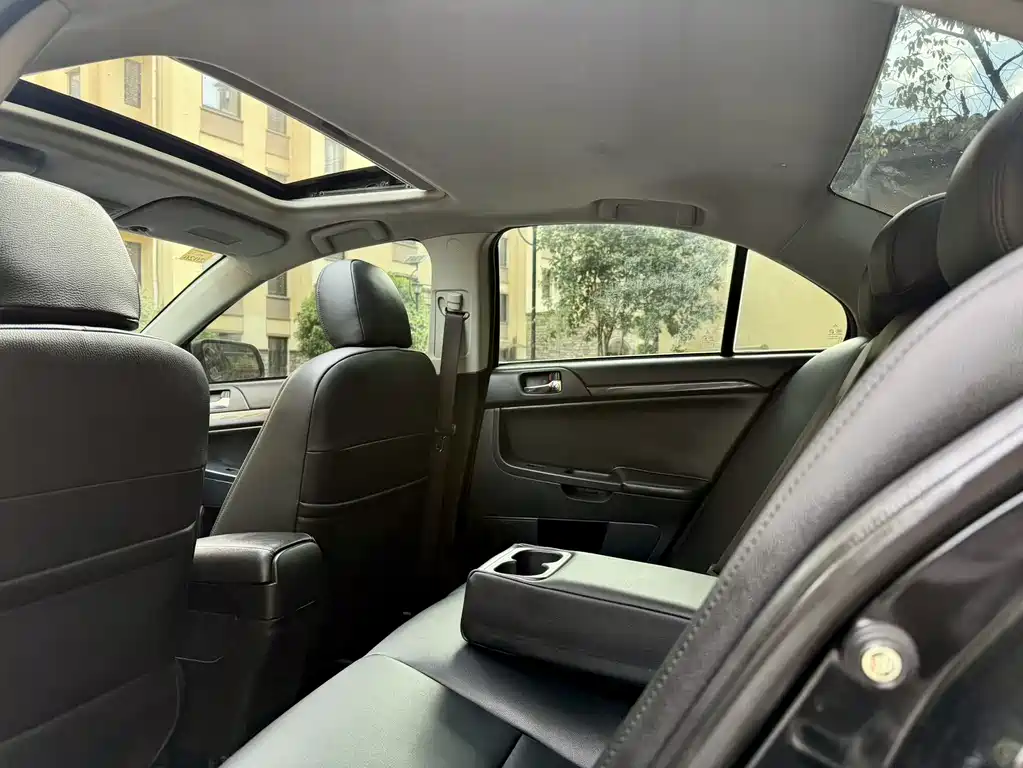 Lancer EX Zhishang 1.8 L Manual Luxury