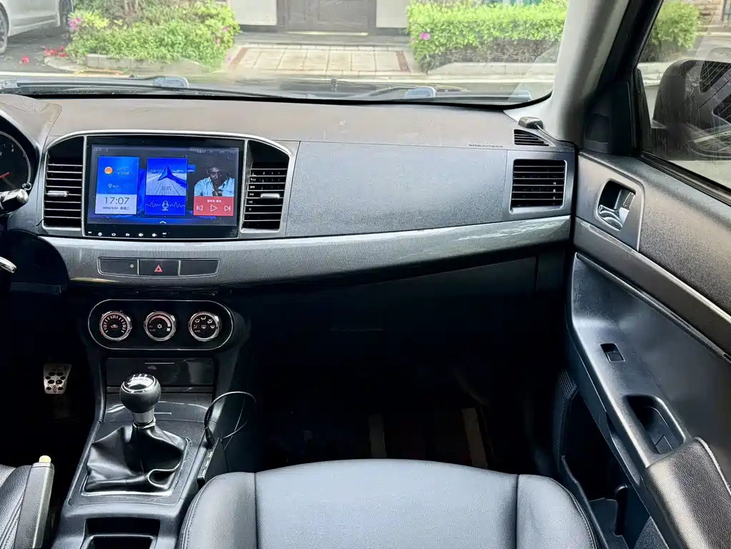 Lancer EX Zhishang 1.8 L Manual Luxury