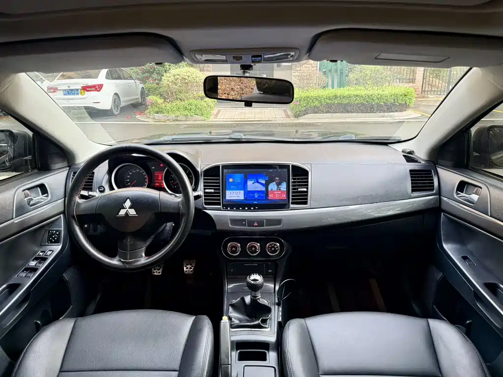 Lancer EX Zhishang 1.8 L Manual Luxury