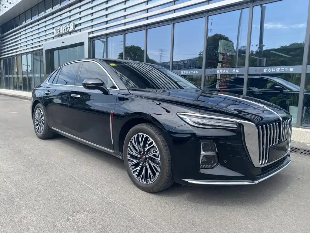 Hongqi H5 2.0 T Auto Connected Flagship Enjoyment