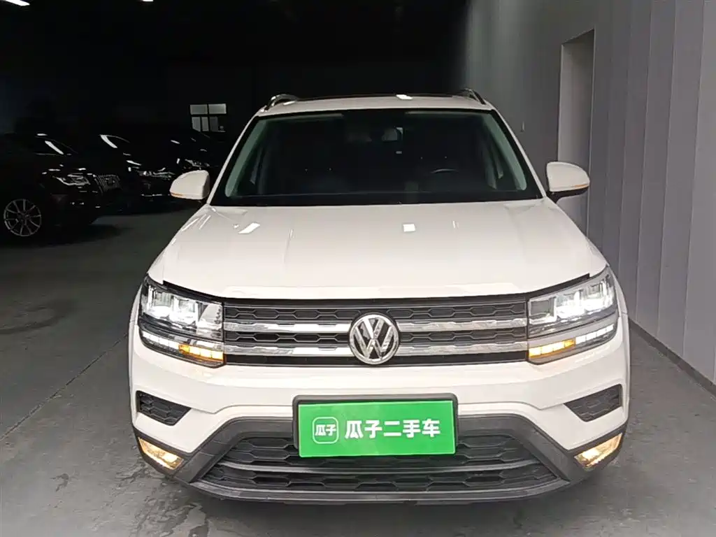 Tharu 280 TSI 2 WD Comfort CN-VI