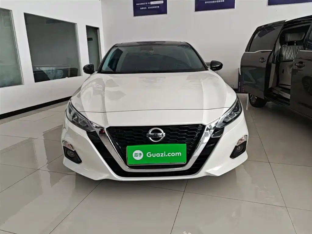 Teana 2.0 L XL Comfort