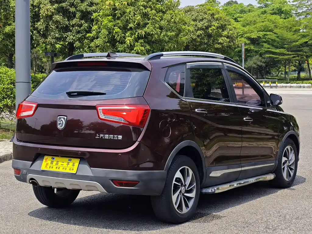 Baojun 560 1.5 T Manual Luxury