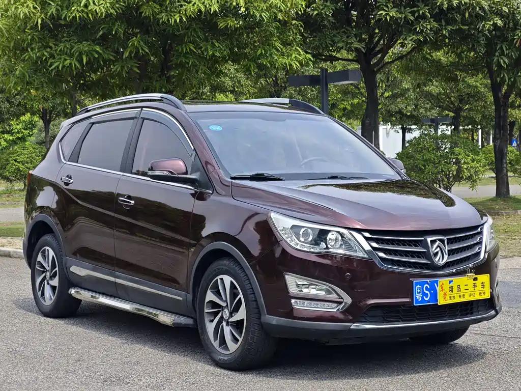 Baojun 560 1.5 T Manual Luxury