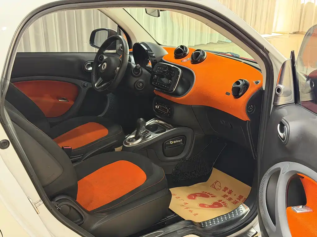 smart fortwo 1.0 L 52 kW Hardtop Passion CN-V