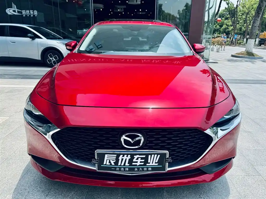 Mazda 3 Axela 1.5 L Auto