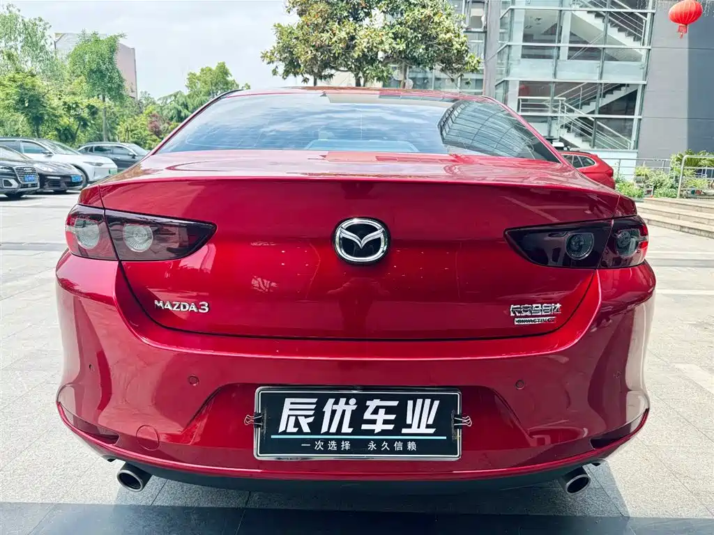 Mazda 3 Axela 1.5 L Auto
