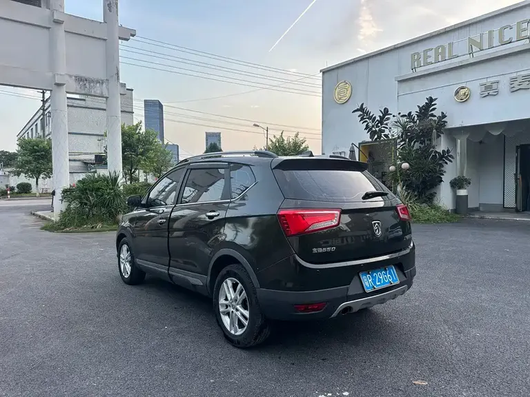 Baojun 560 1.8 L Manual Elite