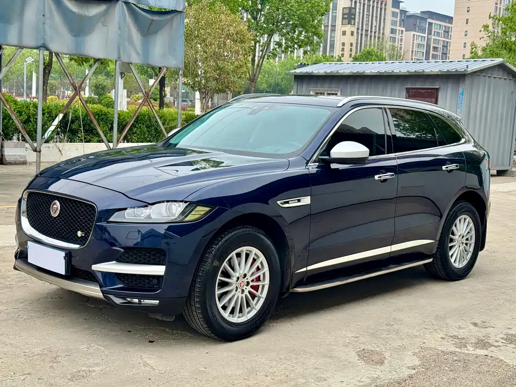 Jaguar F-PACE 2.0 T 2 WD Urban Premium