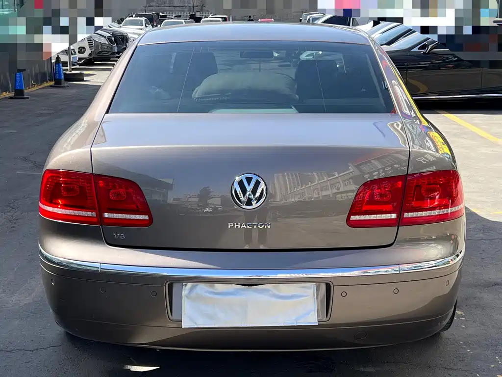 Phaeton 辉腾 2012款 3.0 L 精英定制型