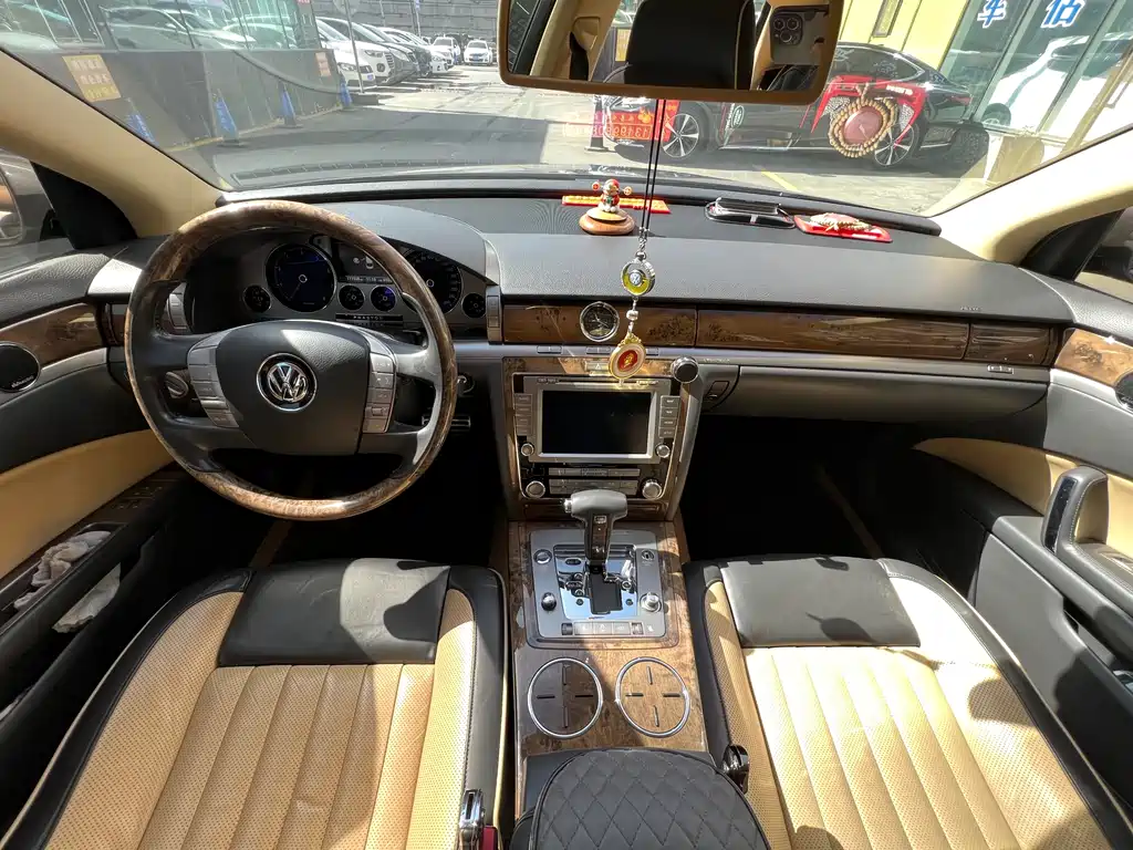 Phaeton 辉腾 2012款 3.0 L 精英定制型
