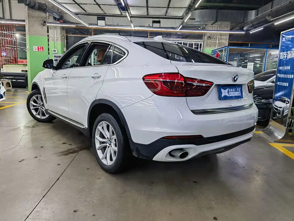 BMW X6 xDrive28 i