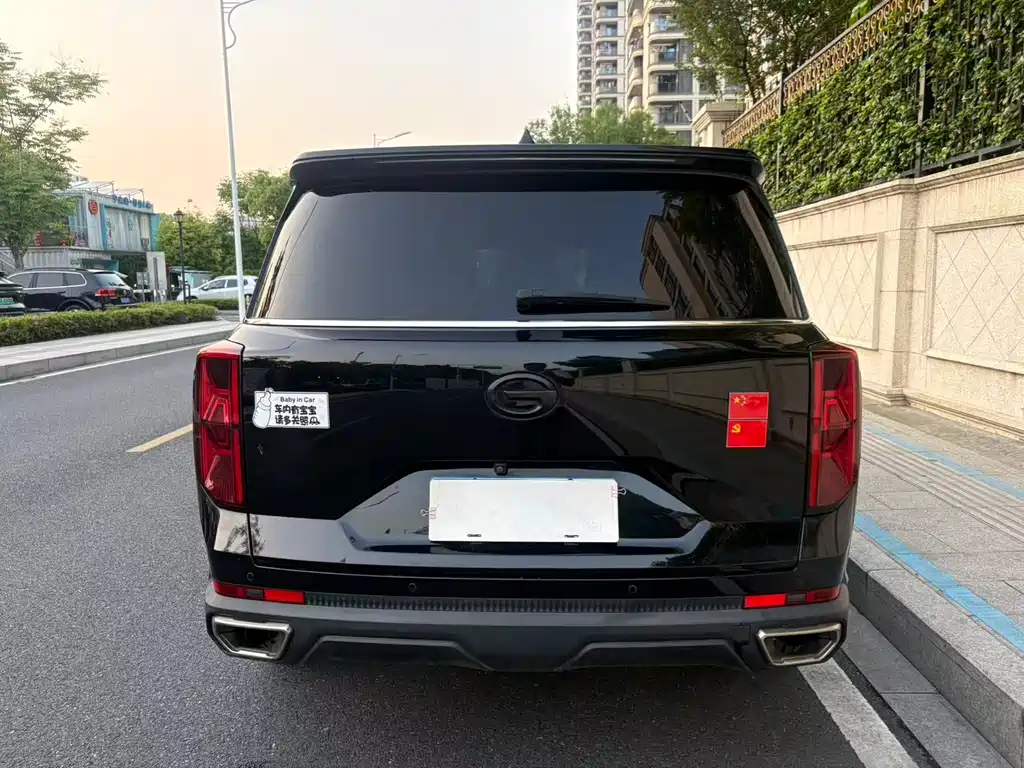 GAC Trumpchi GS8 Navigator Series 2.0 TGDI 2 WD Luxury Connected (7-seat)