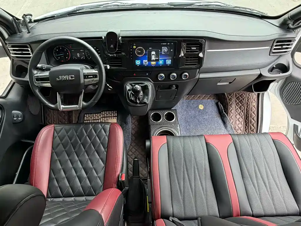 JMC Fushun 2.0 T Manual SWB Mid Roof Commercial Multi-purpose Passenger 6-seat