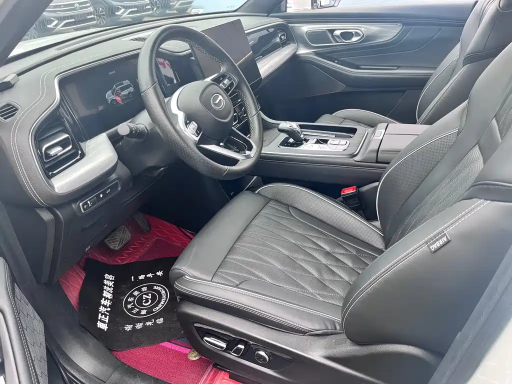 GAC Trumpchi GS8 Navigator Series 2.0 TGDI 4 WD Supreme (7-seat)