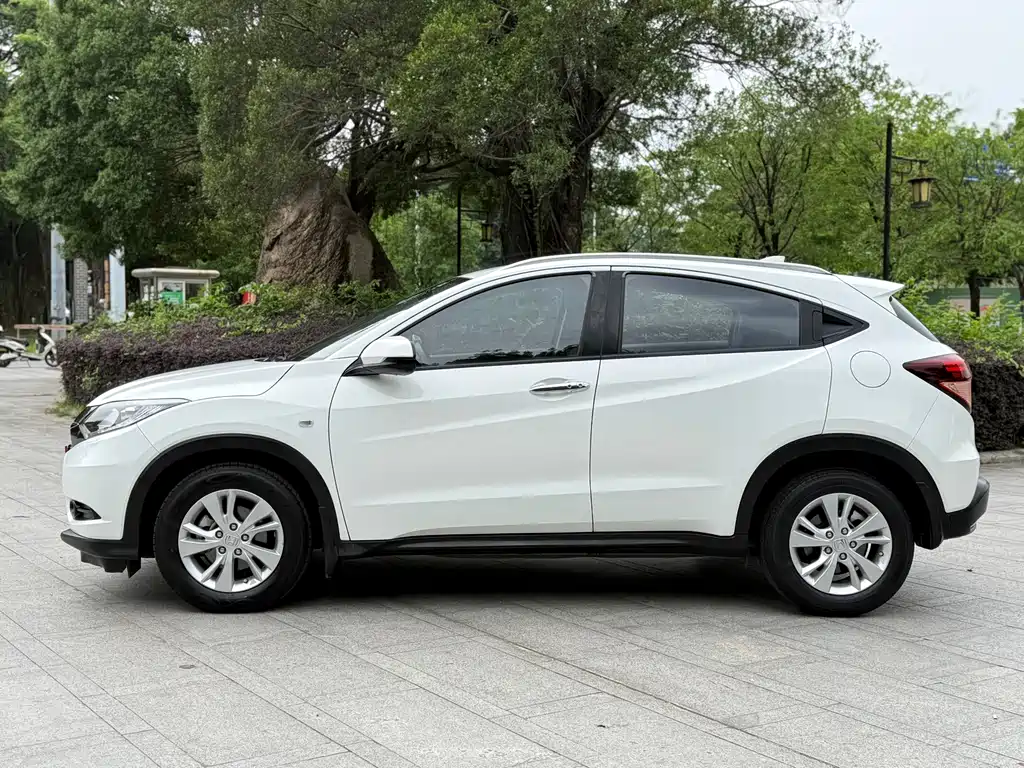 Vezel 1.5 L CVT 2 WD Tech Elite