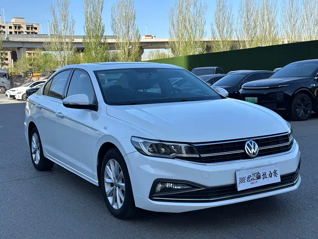Bora 1.5 L Auto Comfort