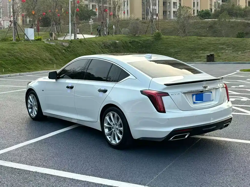 Cadillac CT5 28 T Platinum