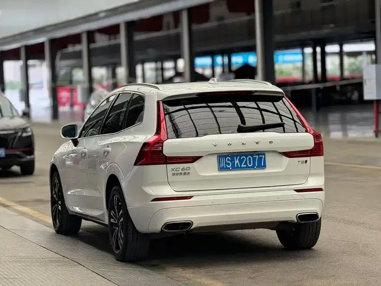 Volvo XC60 T5 4 WD Smart Vision CN-VI