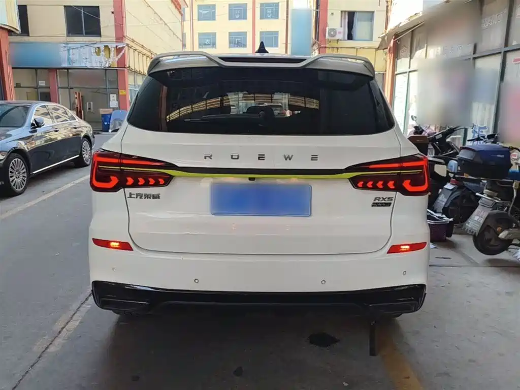 Roewe RX5 PLUS 330 TGI Auto China Style Smart Premium