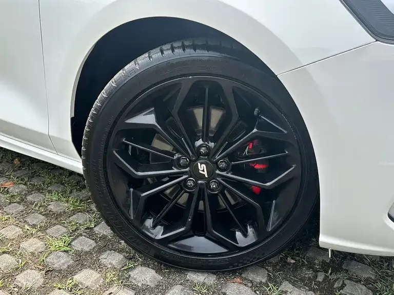 Ford Focus Hatchback EcoBoost 180 Auto ST Line