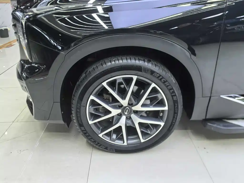 GAC Trumpchi GS8 Navigator Series 2.0 TGDI 2 WD Luxury Connected (7-seat)