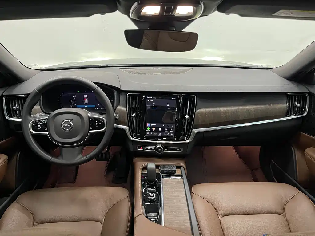 Volvo V90 沃尔沃V90 2024款 Cross Country B5 AWD 智远版