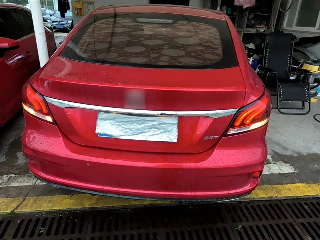 MG6 20 T Manual Luxury Connected CN-V