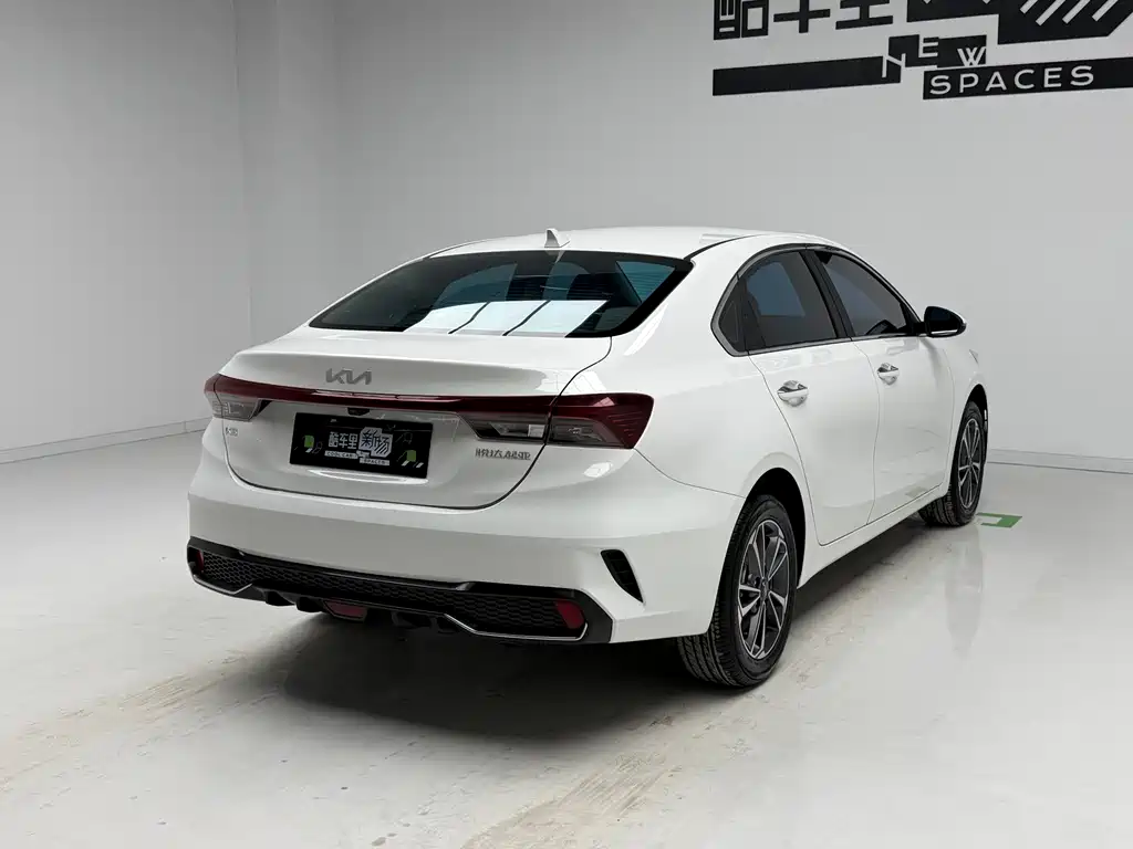 Kia K3 1.5 L CVT Luxury