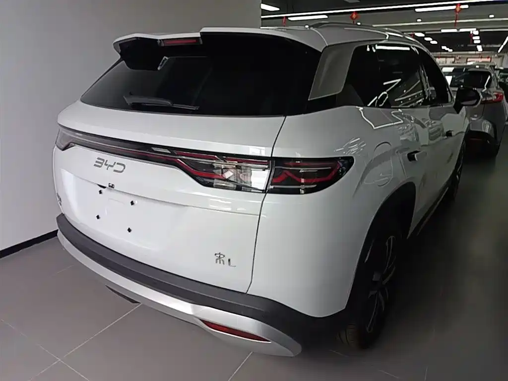 Song L DM-i 112 km Transcend