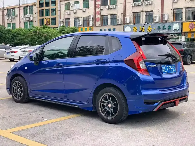 Honda Fit 1.5 L CVT Comfort