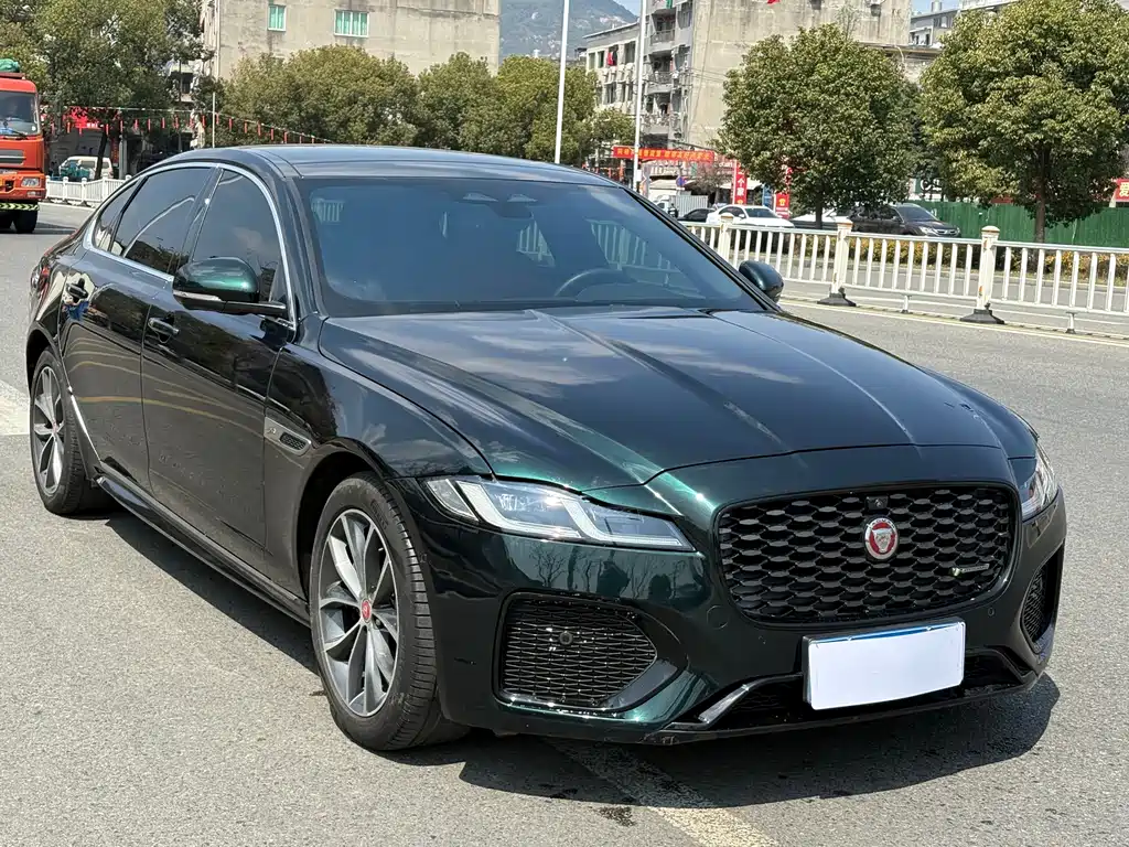 Jaguar XFL XFL 2.0 T P250 2 WD Elite Sport