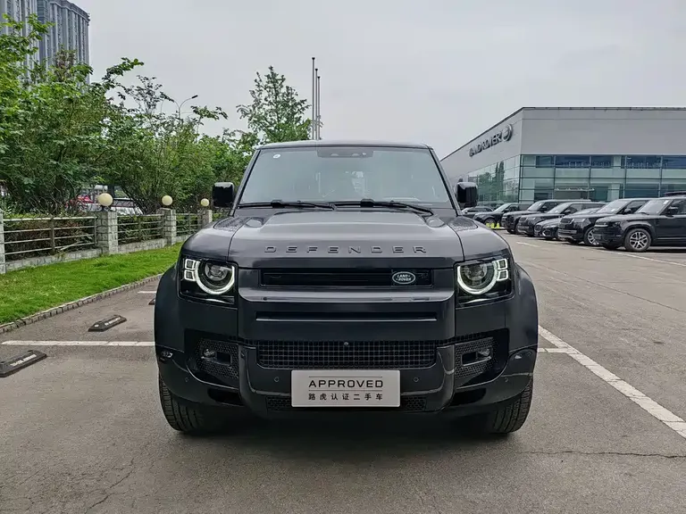 Land Rover Defender 110 3.0 T P400 X