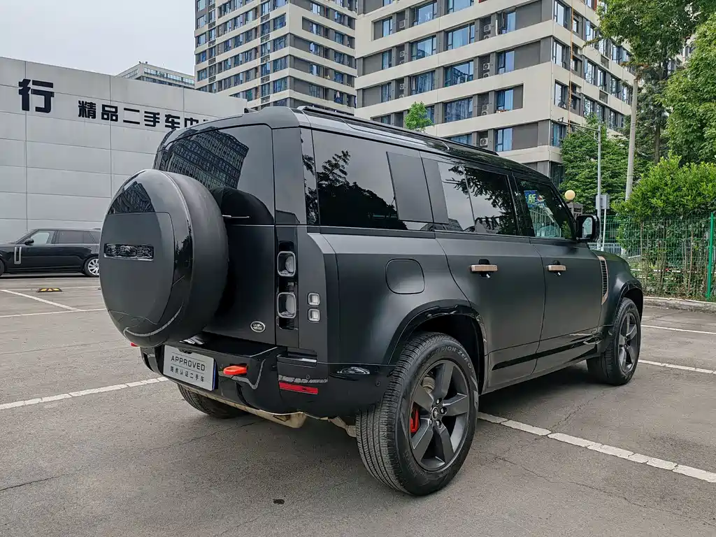 Land Rover Defender 110 3.0 T P400 X