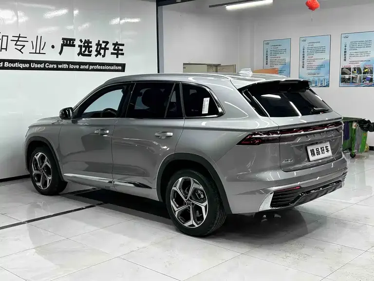 Geely Xingyue L 2.0 TD Auto Cloud Walk