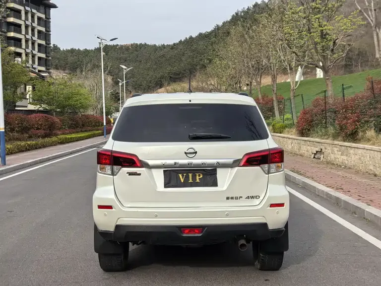 Nissan Terra 2.5 L XL Upper 4 WD Auto 4 WD Luxury