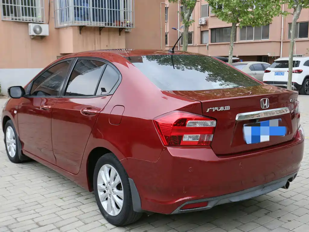 City Classic 1.5 L Manual Elite